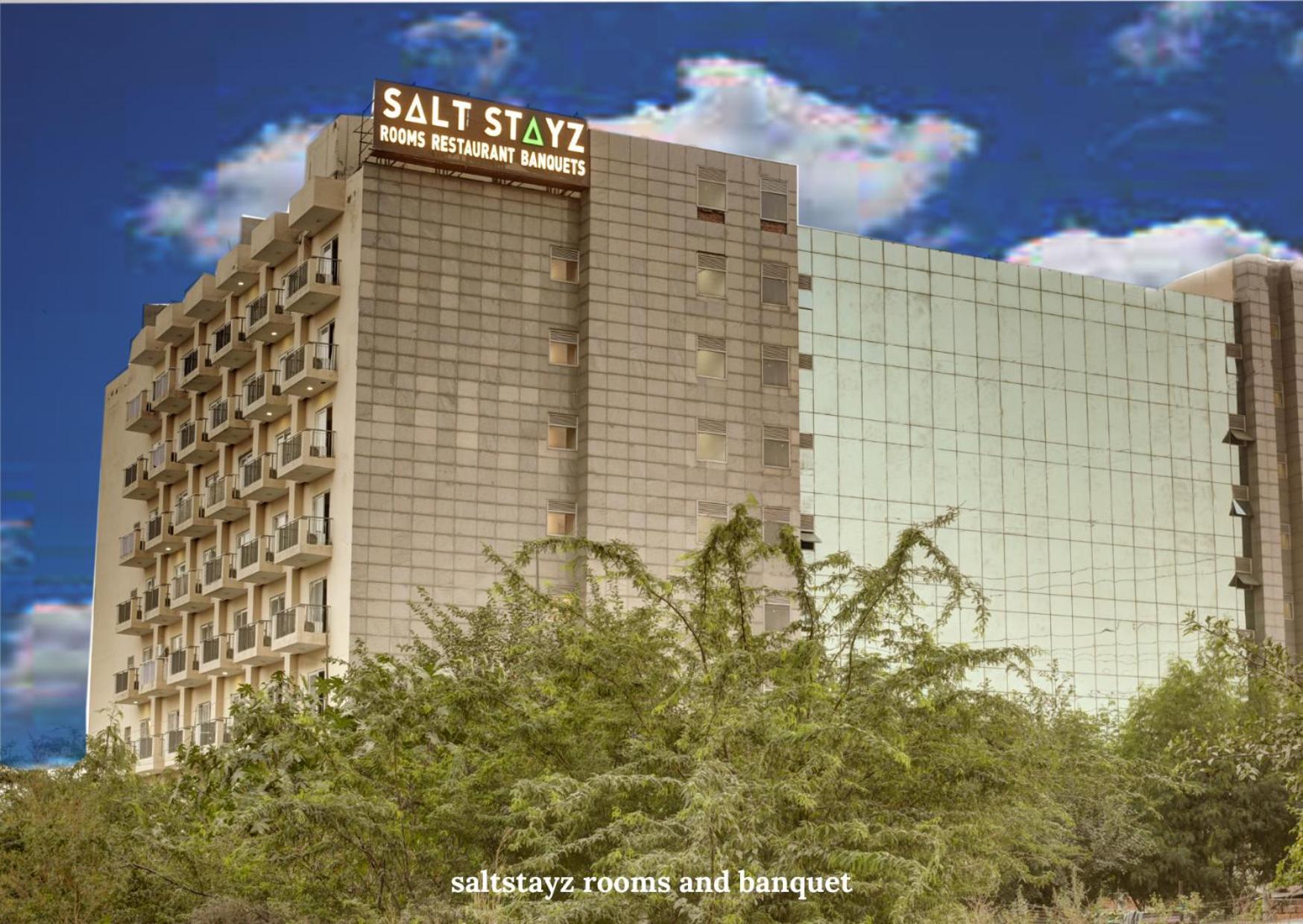 Saltstayz Premier Executive Serviced Apartment - Golf Course Extension Road Gurgáon Exteriér fotografie