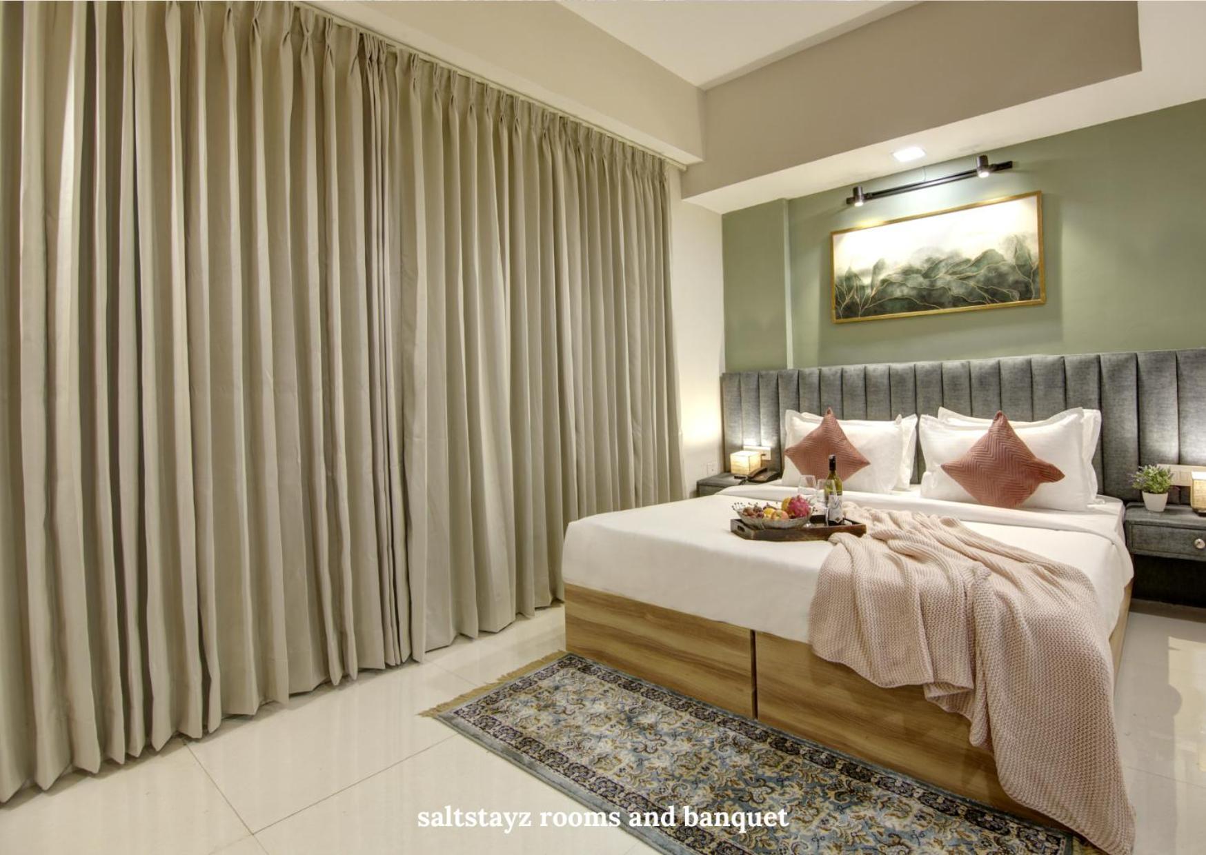 Saltstayz Premier Executive Serviced Apartment - Golf Course Extension Road Gurgáon Exteriér fotografie